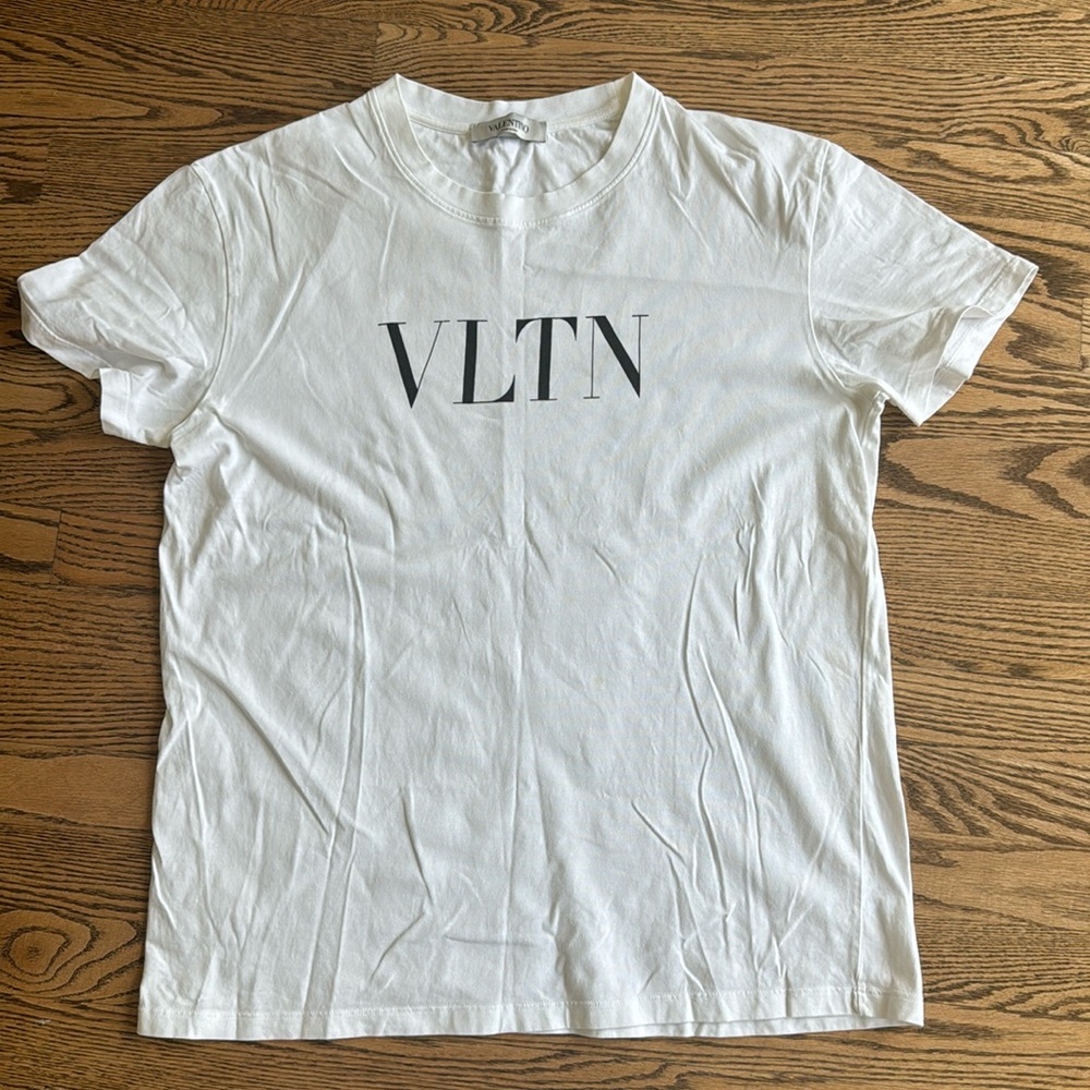 Valentino original t shirt M